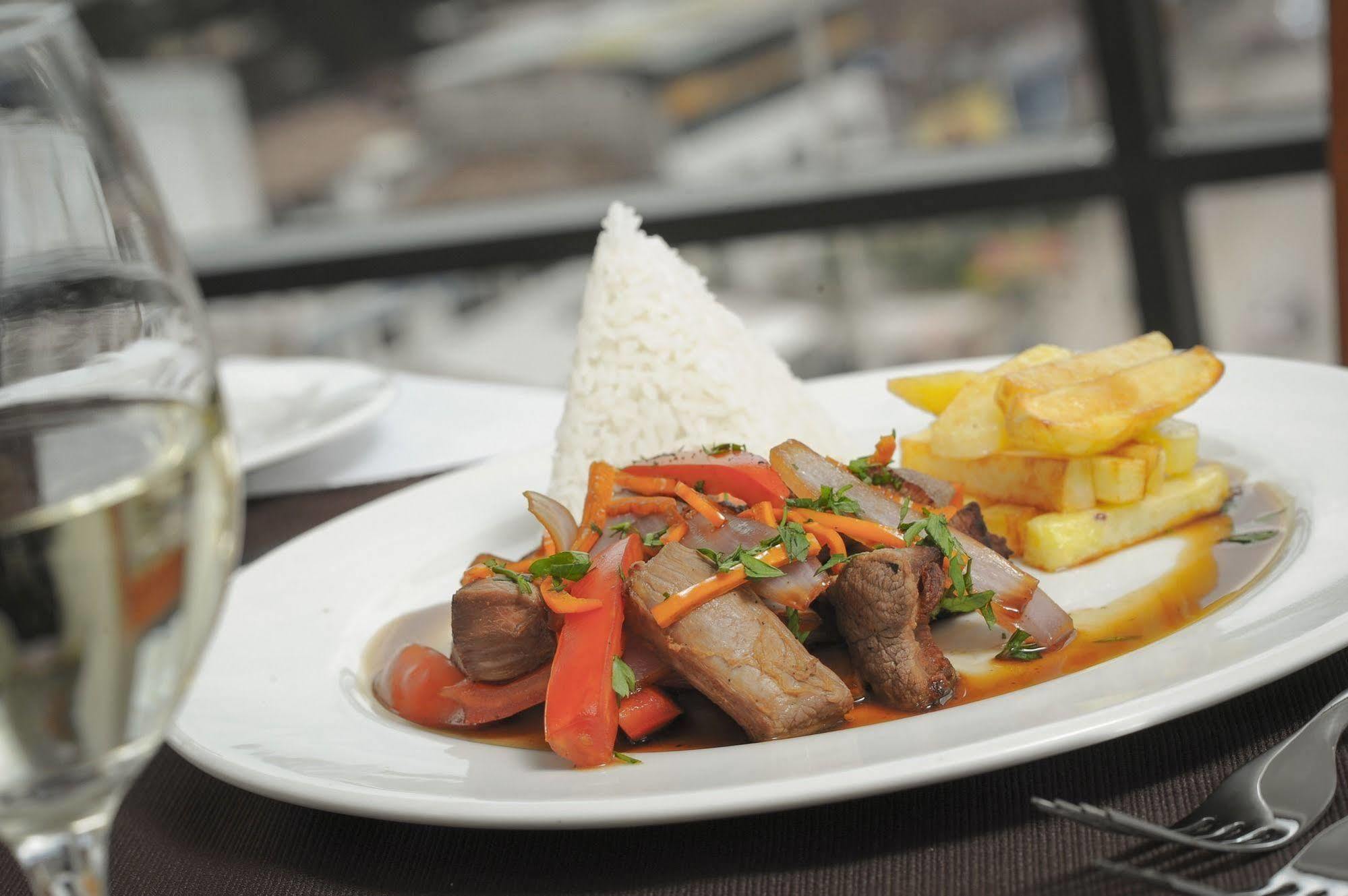 Polo Cusco Suites ภายนอก รูปภาพ